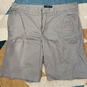 Marc Anthony men’s shorts gray 32